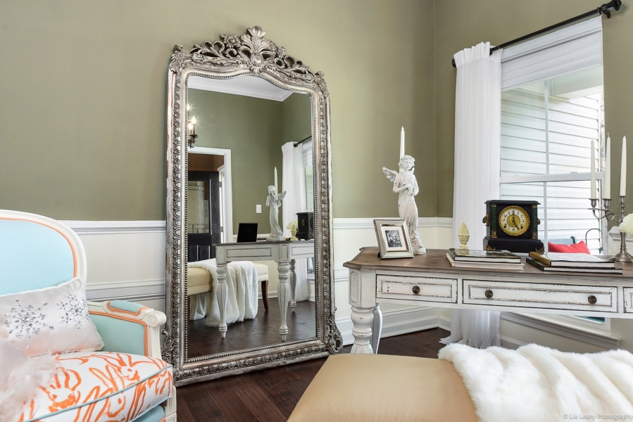 Interior photographed by Lia Leahy Photography
